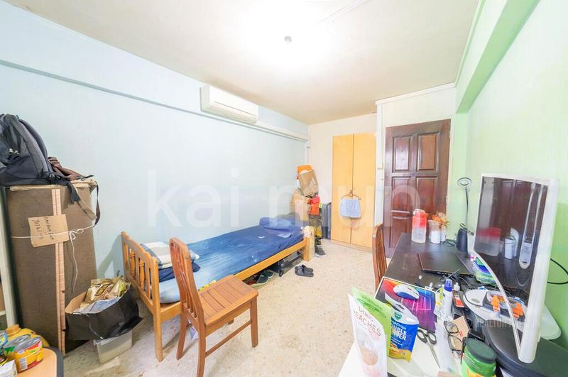 4 Room (4NG) HDB for Sale in  121 Paya Lebar Way - Image 2